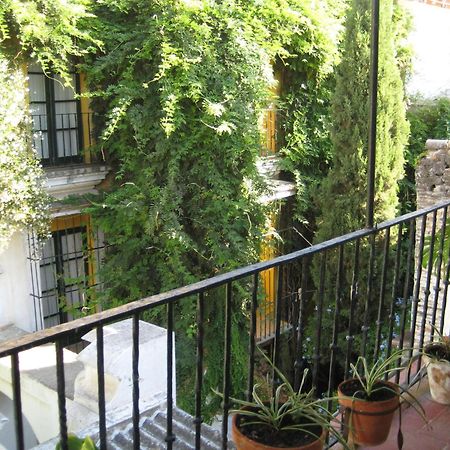 Pension Bienvenido Sevilla Exterior foto
